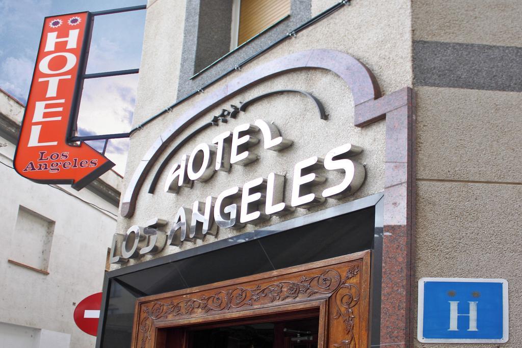 Hotel Los Angeles Figueres  Eksteriør bilde