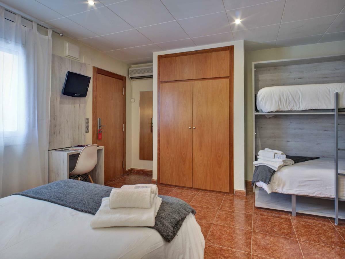 Hotel Los Angeles Figueres  Eksteriør bilde